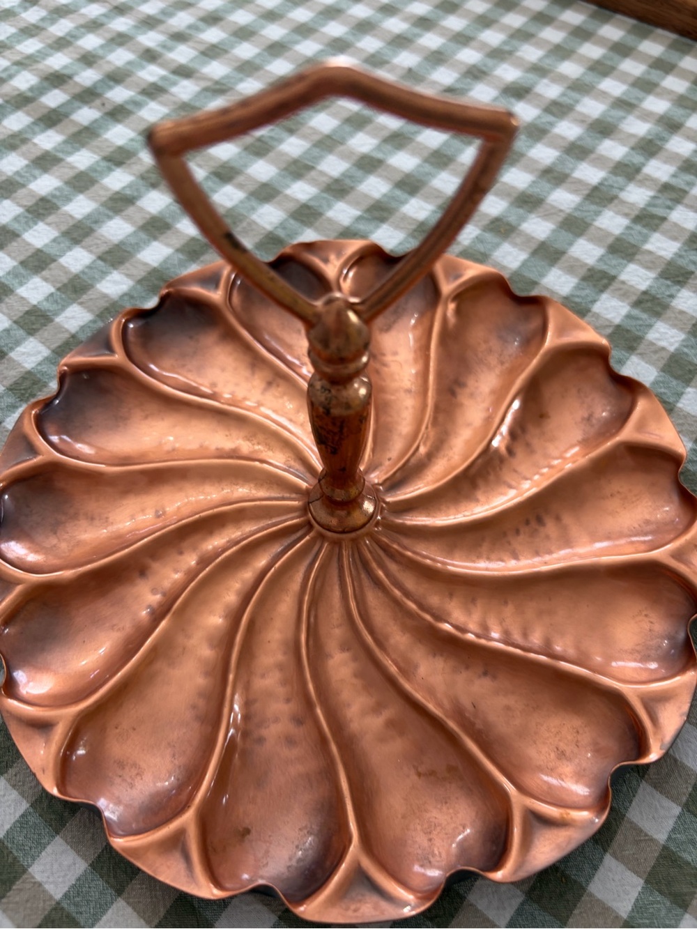 Vintage Copper-tone Swirl Handle Serving Tray - Picture 2 of 5